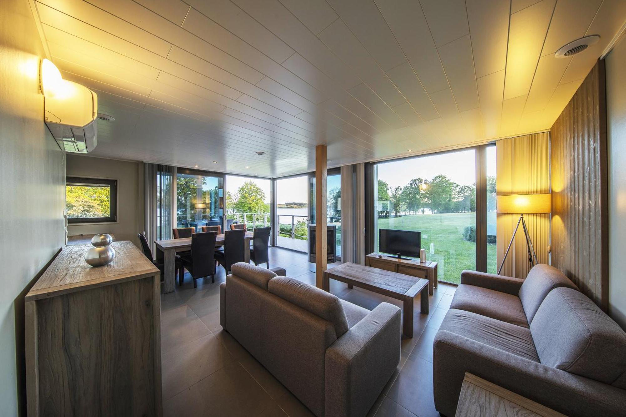 Golden Lakes Village Ardennes Boussu-lez-Walcourt ภายนอก รูปภาพ