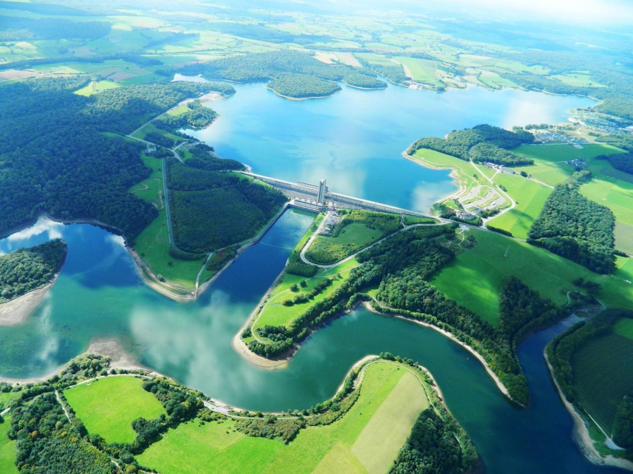 Golden Lakes Village Ardennes Boussu-lez-Walcourt ภายนอก รูปภาพ